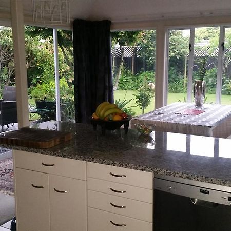 Berni'S Boutique Bnb Christchurch Exteriér fotografie