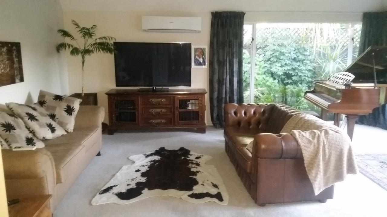 Berni'S Boutique Bnb Christchurch Exteriér fotografie